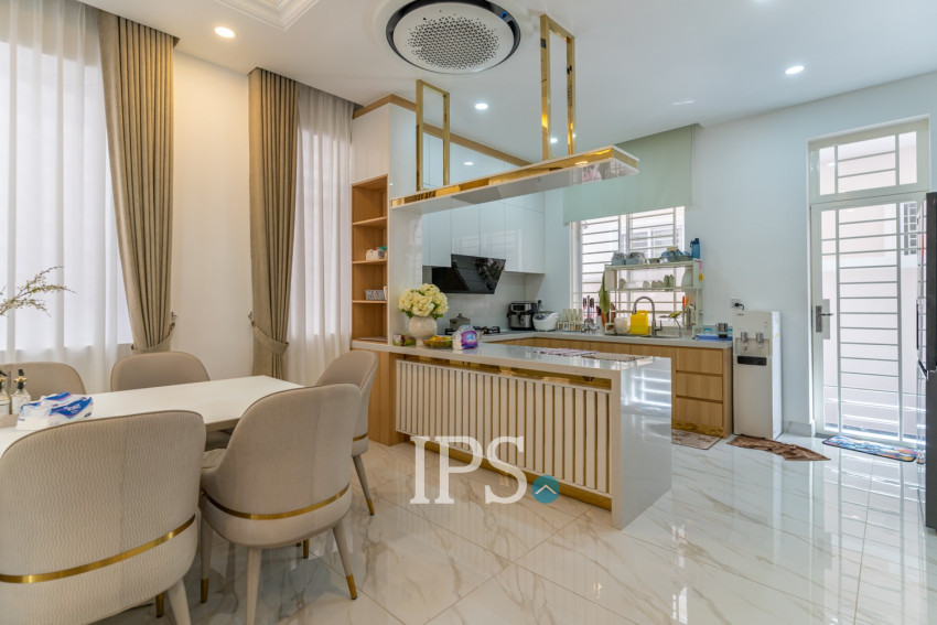 6 Bedroom Prince Villa For Rent - The ML Tiara, Ta Khmau, Kandal Province