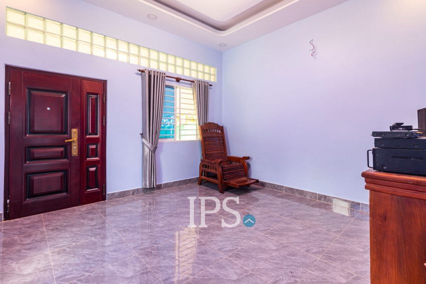 2 Bedroom House For Rent - Sangkat Siem Reap, Siem Reap