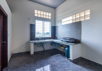 2 Bedroom House For Rent - Sangkat Siem Reap, Siem Reap thumbnail