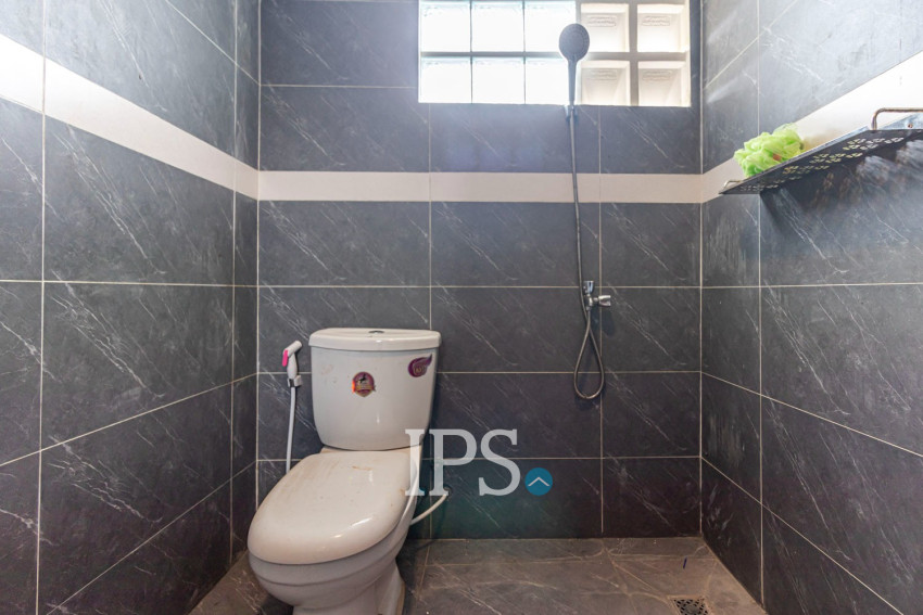 2 Bedroom House For Rent - Sangkat Siem Reap, Siem Reap