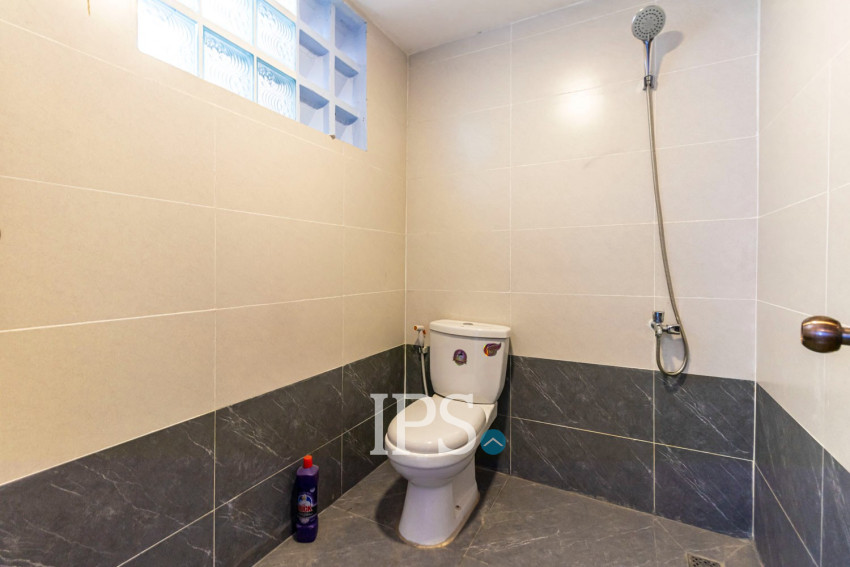 2 Bedroom House For Rent - Sangkat Siem Reap, Siem Reap