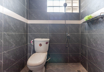 2 Bedroom House For Rent - Sangkat Siem Reap, Siem Reap thumbnail