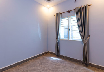 2 Bedroom House For Rent - Sangkat Siem Reap, Siem Reap thumbnail