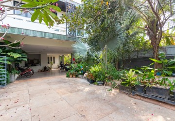 1 Bedroom Apartment For Rent - Sala Kamreuk, Siem Reap thumbnail