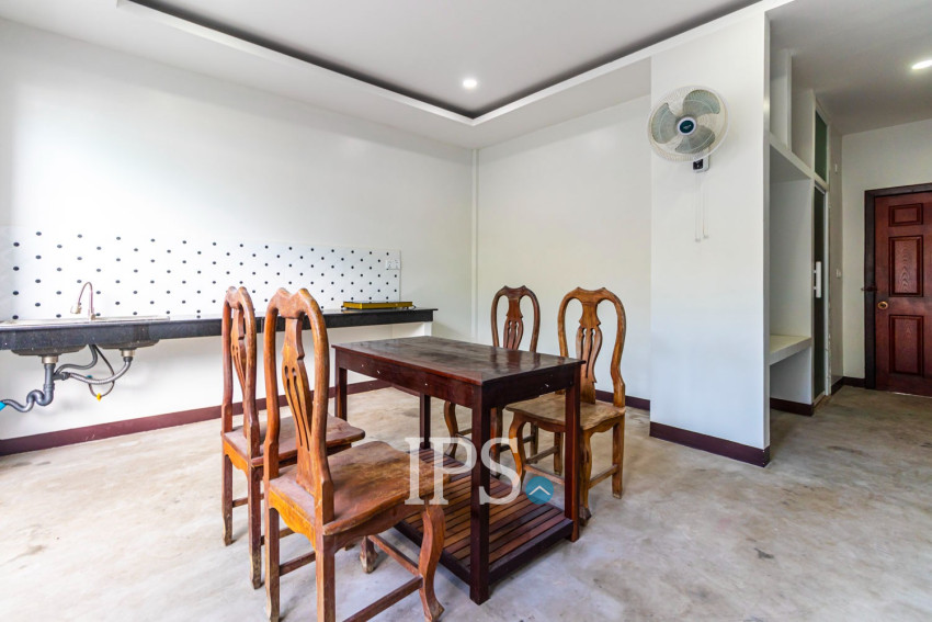 2 Bedroom Shophouse For Rent - Svay Dangkum, Siem Reap