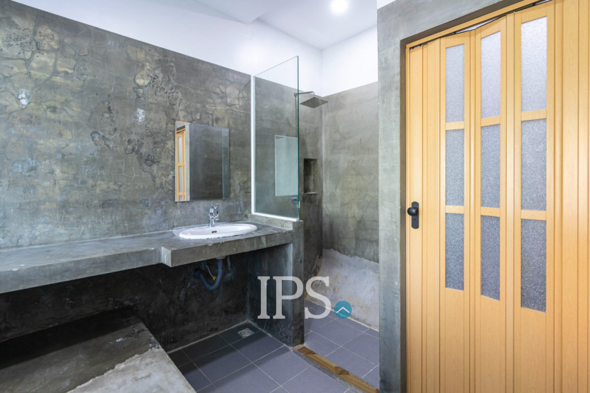 2 Bedroom Shophouse For Rent - Svay Dangkum, Siem Reap