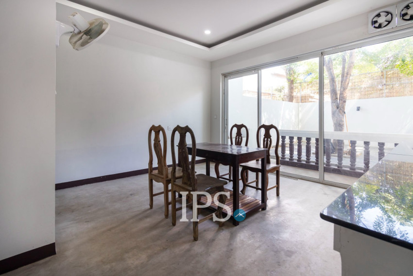 2 Bedroom Shophouse For Rent - Svay Dangkum, Siem Reap