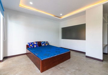 2 Bedroom Shophouse For Rent - Svay Dangkum, Siem Reap thumbnail