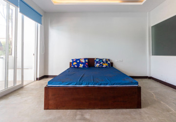 2 Bedroom Shophouse For Rent - Svay Dangkum, Siem Reap thumbnail