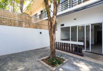 2 Bedroom Shophouse For Rent - Svay Dangkum, Siem Reap thumbnail