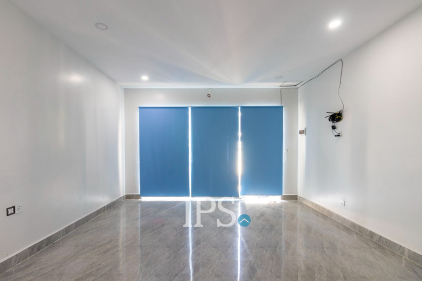 2 Bedroom Shophouse For Rent - Svay Dangkum, Siem Reap