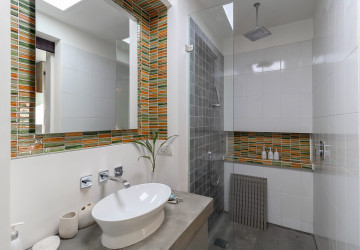 6 Bedroom Villa For Rent - Sala Kamreuk, Siem Reap thumbnail