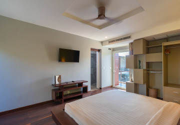 6 Bedroom Villa For Rent - Sala Kamreuk, Siem Reap thumbnail