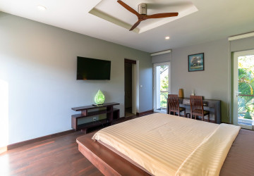 6 Bedroom Villa For Rent - Sala Kamreuk, Siem Reap thumbnail