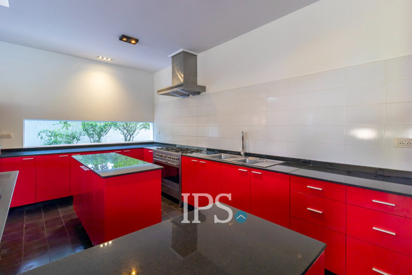 6 Bedroom Villa For Rent - Sala Kamreuk, Siem Reap