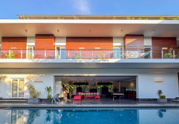 6 Bedroom Villa For Rent - Sala Kamreuk, Siem Reap thumbnail
