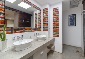 6 Bedroom Villa For Rent - Sala Kamreuk, Siem Reap thumbnail
