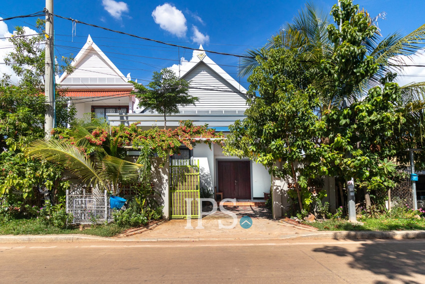 2 Bedroom House For Rent - Sala Kamreuk, Siem Reap