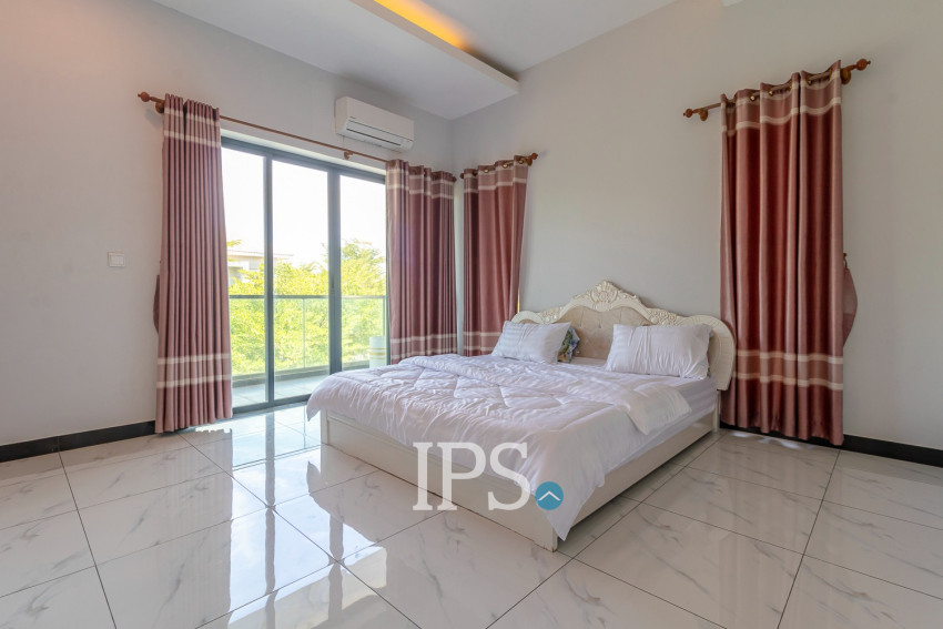 3 Bedroom Villa For Sale - Borey Tourism, Kandaek, Prasat Bakong, Siem Reap