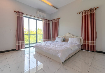 3 Bedroom Villa For Sale - Borey Tourism, Kandaek, Prasat Bakong, Siem Reap thumbnail