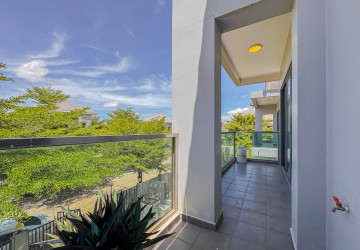3 Bedroom Villa For Sale - Borey Tourism, Kandaek, Prasat Bakong, Siem Reap thumbnail