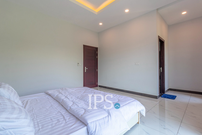 3 Bedroom Villa For Sale - Borey Tourism, Kandaek, Prasat Bakong, Siem Reap