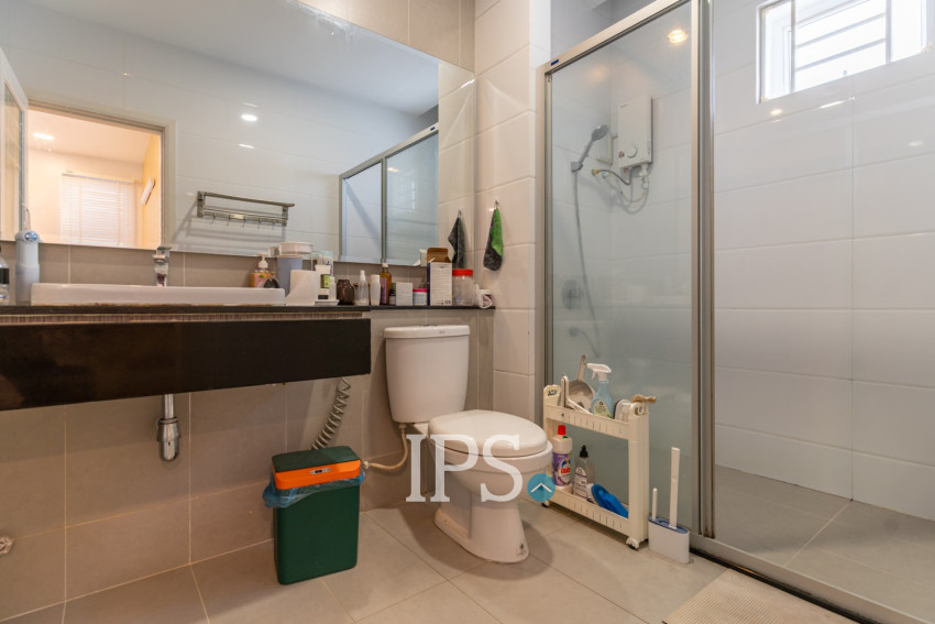 3 Bedroom Link Villa For Rent - Borey Peng Huoth The Star Platinum Mercurean, Veal Sbov, Phnom Penh