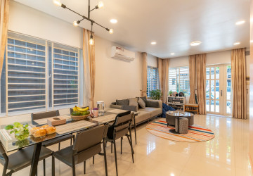 3 Bedroom Link Villa For Rent - Borey Peng Huoth The Star Platinum Mercurean, Veal Sbov, Phnom Penh thumbnail