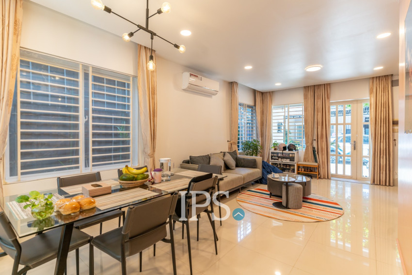 3 Bedroom Link Villa For Rent - Borey Peng Huoth The Star Platinum Mercurean, Veal Sbov, Phnom Penh