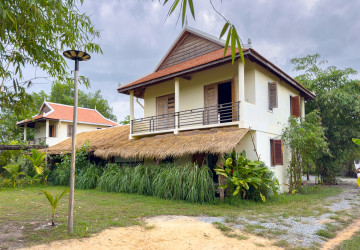 3 Bedroom Villa For Sale - Peak Snaeng, Angkor Thum, Siem Reap thumbnail