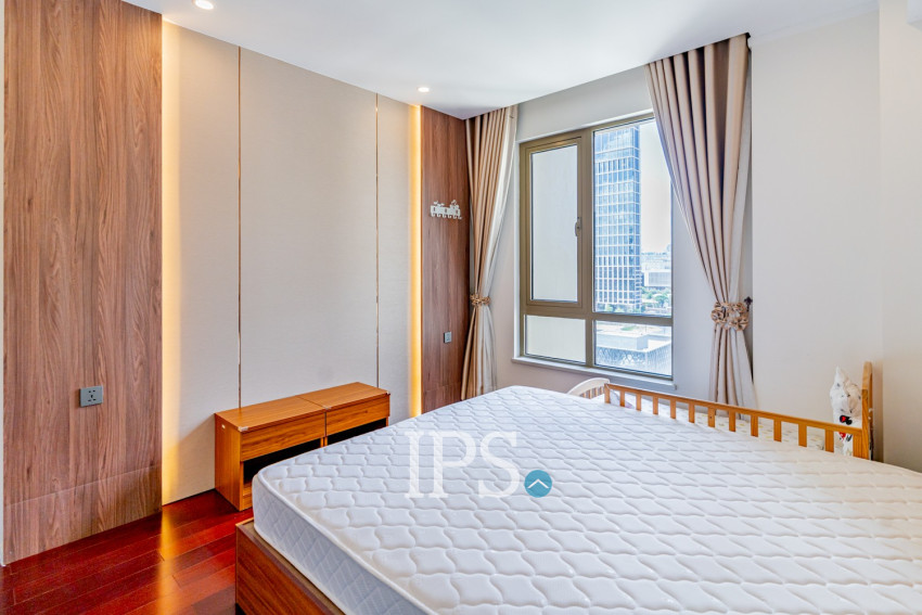 15th Floor 1 Bedroom Condo For Sale - One Park, Srah Chork, Phnom Penh