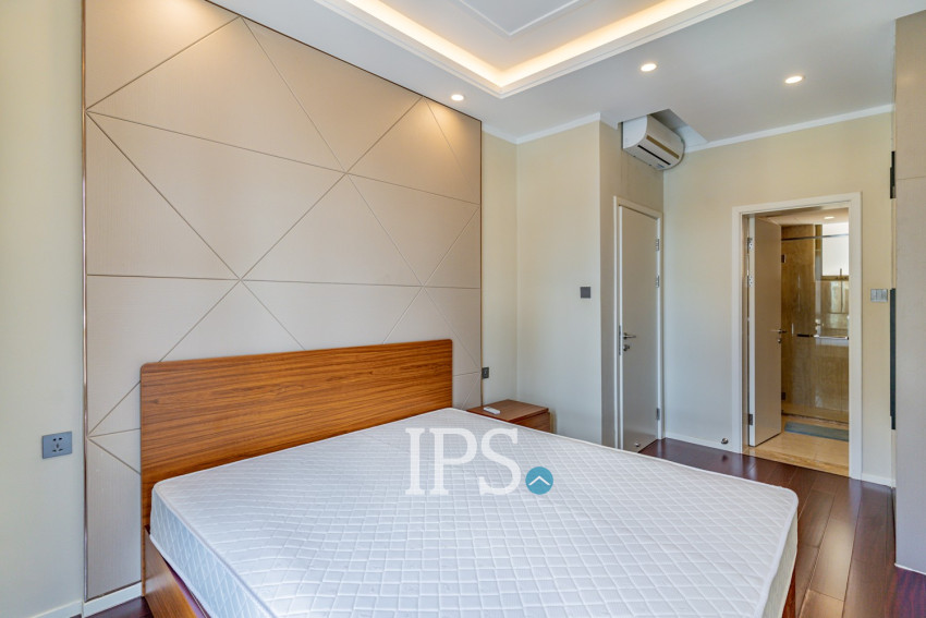 15th Floor 2 Bedroom Condo For Sale - One Park, Srah Chork, Phnom Penh