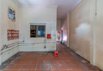 138 Sqm Retail Space For Rent - Chakto Mukh, Phnom Penh thumbnail