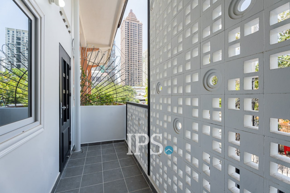 92 Sqm Retail and 4 Units Apartment For Rent - BKK1, Phnom Penh - Image 22