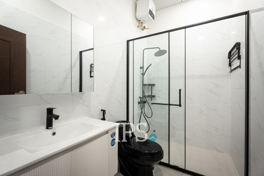 92 Sqm Retail and 4 Units Apartment For Rent - BKK1, Phnom Penh