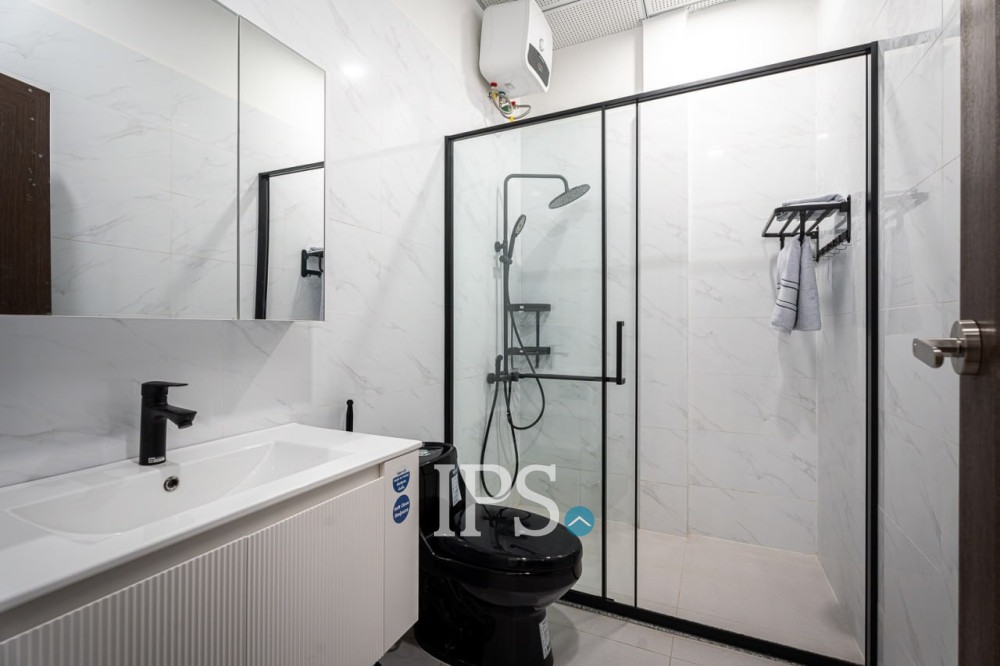 92 Sqm Retail and 4 Units Apartment For Rent - BKK1, Phnom Penh - Image 24