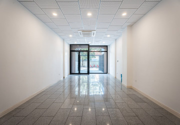 92 Sqm Retail and 4 Units Apartment For Rent - BKK1, Phnom Penh thumbnail