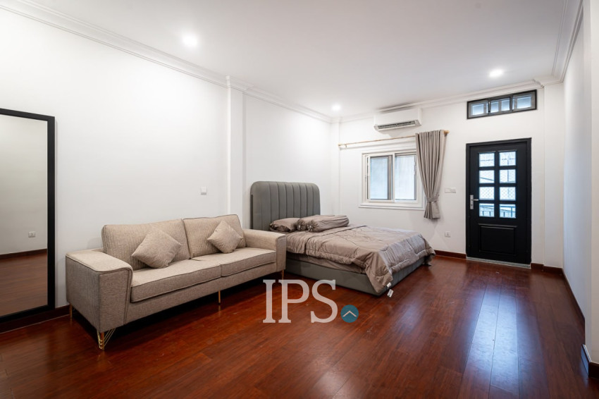 92 Sqm Retail and 4 Units Apartment For Rent - BKK1, Phnom Penh