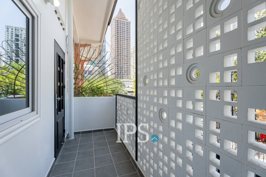 92 Sqm Retail and 4 Units Apartment For Rent - BKK1, Phnom Penh