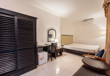 13 Bedroom Commercial Building For Rent - BKK1, Phnom Penh thumbnail