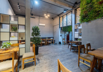 13 Bedroom Commercial Building For Rent - BKK1, Phnom Penh thumbnail
