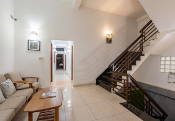 13 Bedroom Commercial Building For Rent - BKK1, Phnom Penh thumbnail