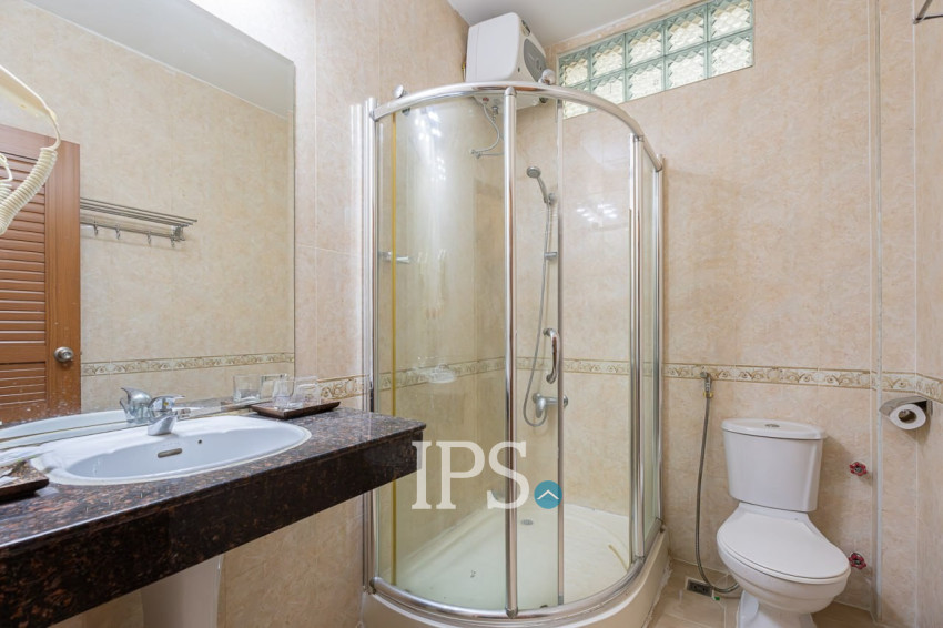 13 Bedroom Commercial Building For Rent - BKK1, Phnom Penh