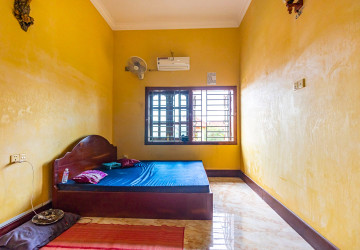6 Bedroom House For Rent - Sala Kamruek, Siem Reap thumbnail