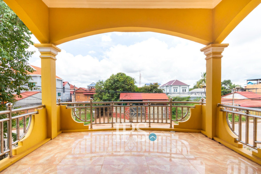 6 Bedroom House For Rent - Sala Kamruek, Siem Reap