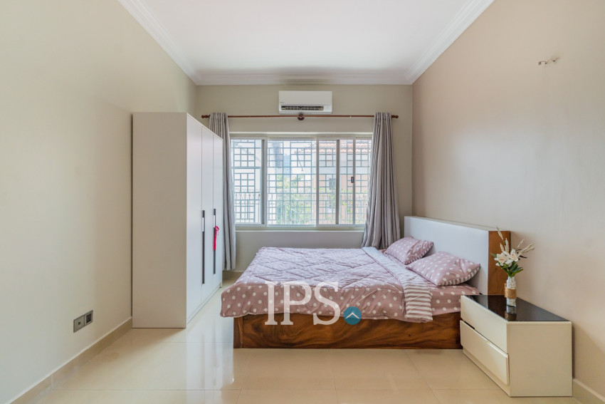4 Bedroom Villa For Rent - Bassac Garden City, Tonle Bassac, Phnom Penh