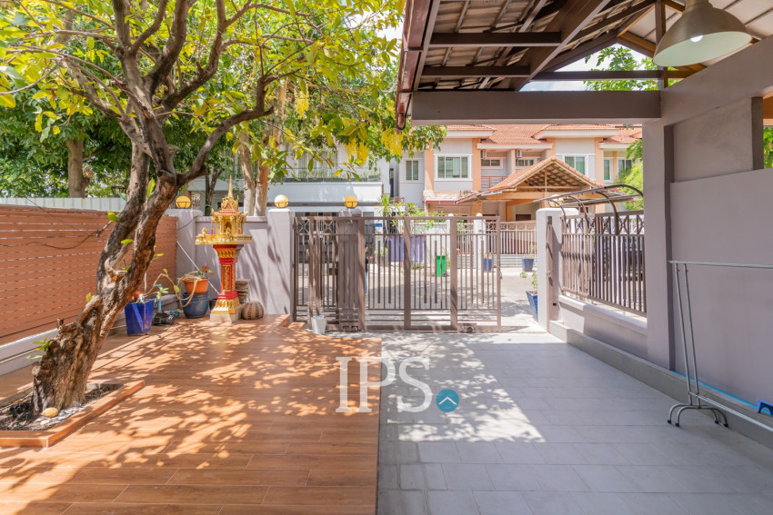 4 Bedroom Villa For Rent - Bassac Garden City, Tonle Bassac, Phnom Penh