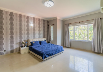 4 Bedroom Villa For Rent - Bassac Garden City, Tonle Bassac, Phnom Penh thumbnail
