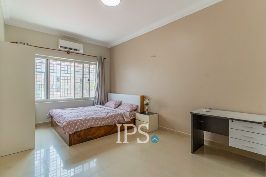 4 Bedroom Villa For Rent - Bassac Garden City, Tonle Bassac, Phnom Penh