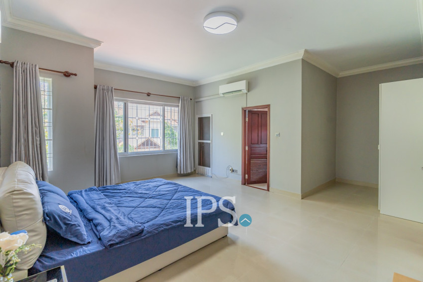 4 Bedroom Villa For Rent - Bassac Garden City, Tonle Bassac, Phnom Penh